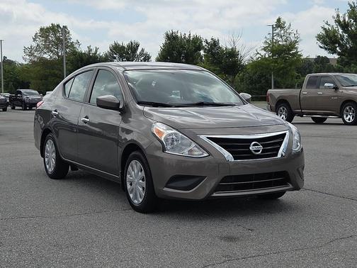 Titanium 2017 Nissan Versa 1.6 SV