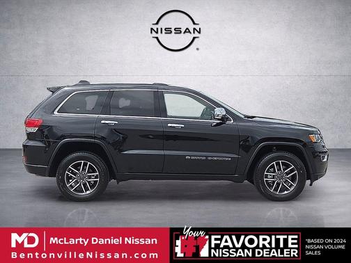 Diamond Black Crystal Pearlcoat 2022 Jeep Grand Cherokee Limited