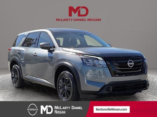 2022 Nissan Pathfinder S 4WD