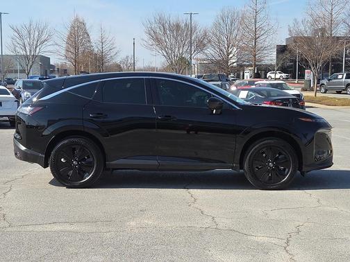 2025 Nissan Murano SV