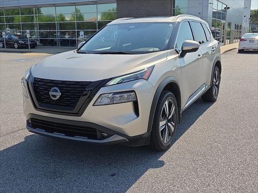 2022 Nissan Rogue SL