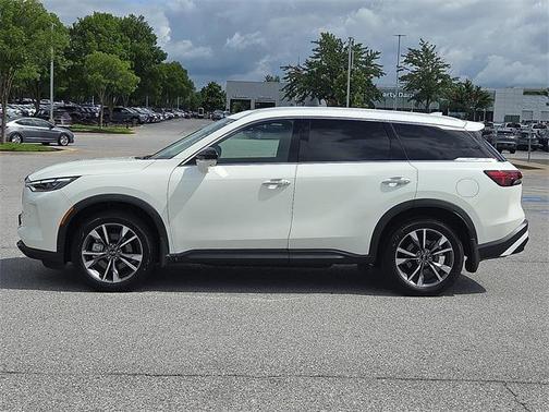 2024 INFINITI QX60 Luxe