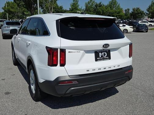 2021 Kia Sorento LX
