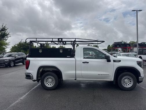 Summit White 2025 GMC Sierra 1500 Pro