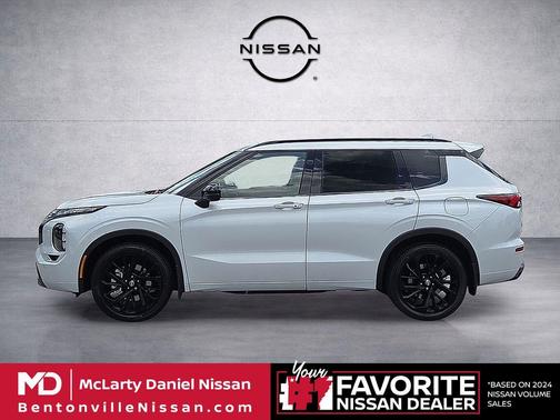 Alpine Frost 2026 Nissan Rogue Platinum