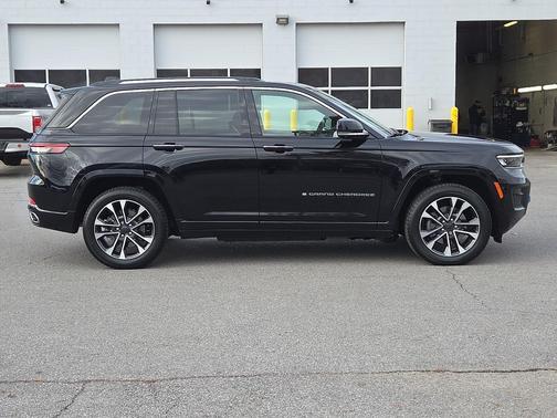 2023 Jeep Grand Cherokee 4xe Overland