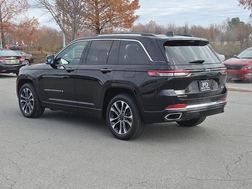 2023 Jeep Grand Cherokee 4xe Overland