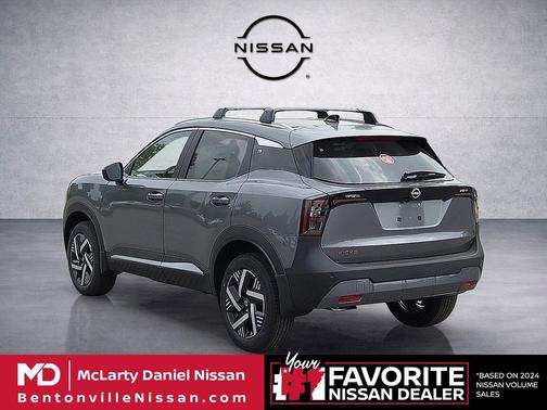 Gun Metallic 2026 Nissan Kicks SV