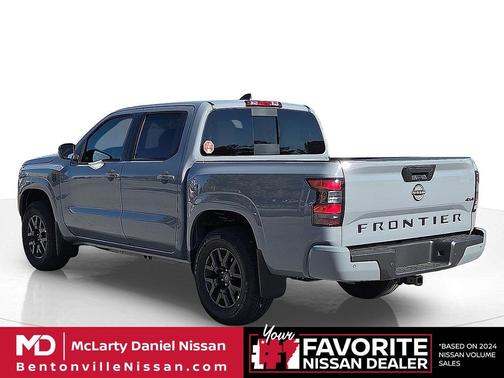 Boulder Gray Pearl 2026 Nissan Frontier SV