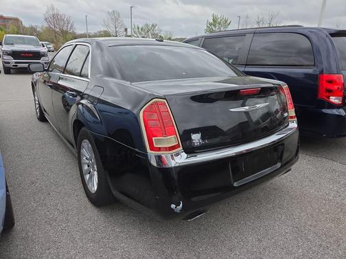 Gloss Black 2013 Chrysler 300 S