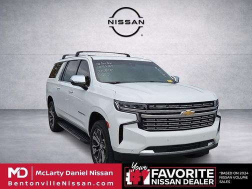 Summit White 2023 Chevrolet Suburban Premier