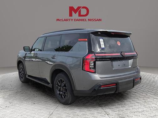 2025 Nissan Armada PRO-4X 4WD