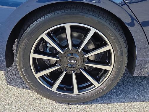 2020 Lincoln Continental Reserve