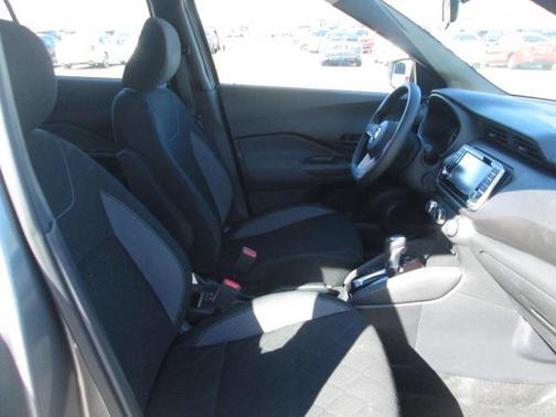 Gun Metallic 2019 Nissan Kicks S