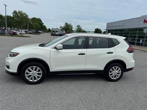 2020 Nissan Rogue S