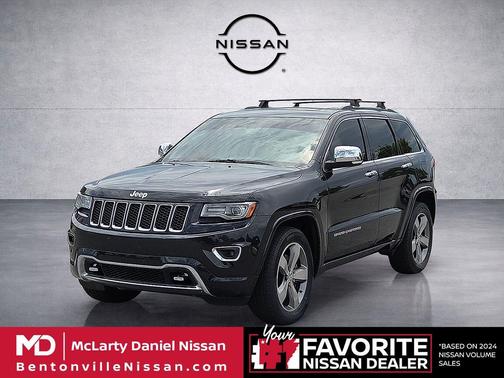 Brilliant Black Crystal Pearlcoat 2014 Jeep Grand Cherokee Overland