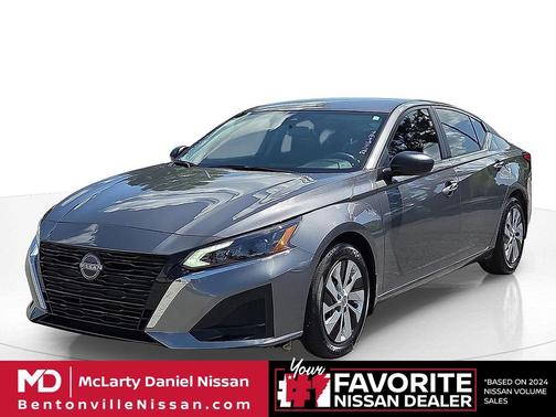 Gun Metallic 2024 Nissan Altima S FWD