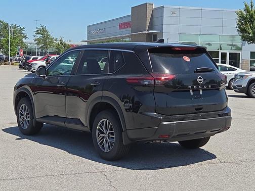 Super Black 2026 Nissan Rogue S