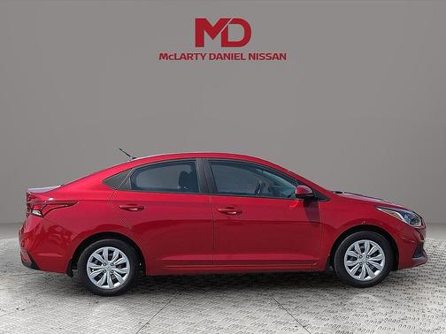 2022 Hyundai Accent SE