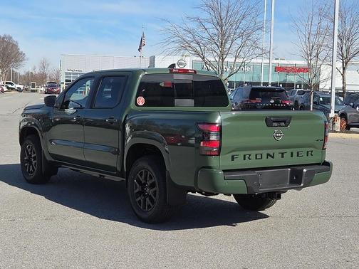 2026 Nissan Frontier SV