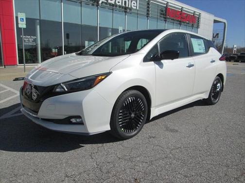 2023 Nissan Leaf SV PLUS 60 kWh