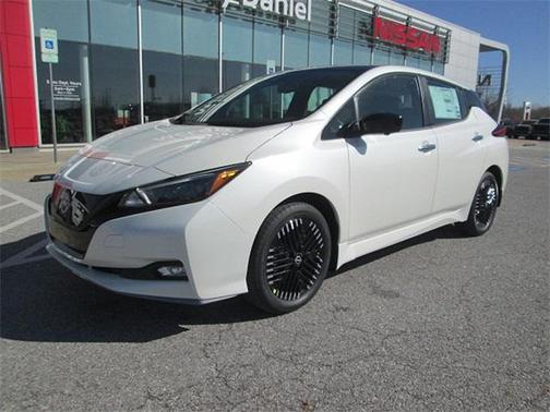 2023 Nissan Leaf SV PLUS 60 kWh