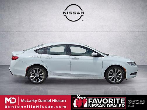 Bright White Clearcoat 2015 Chrysler 200 S