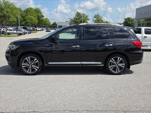 2020 Nissan Pathfinder Platinum 4WD