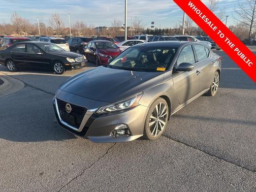 2020 Nissan Altima Platinum FWD