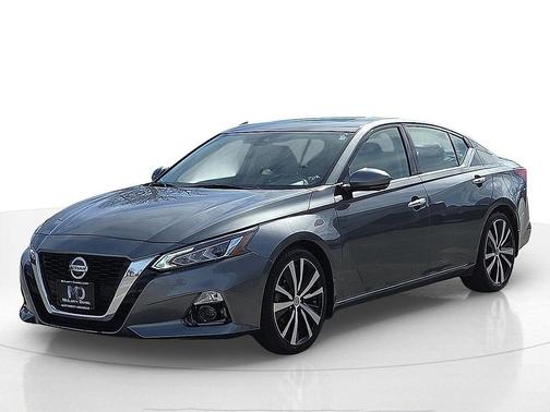 2020 Nissan Altima Platinum FWD