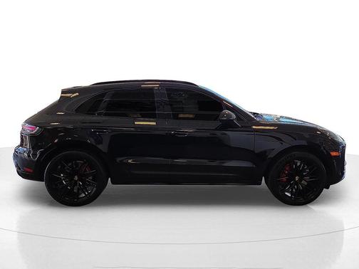 2023 Porsche Macan GTS