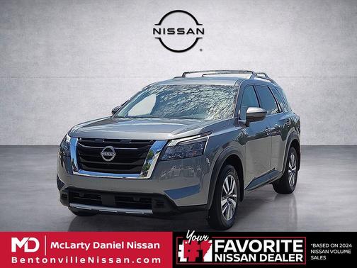 Gun Metallic 2025 Nissan Pathfinder SL 4WD