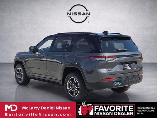 2022 Jeep Grand Cherokee 4xe Trailhawk