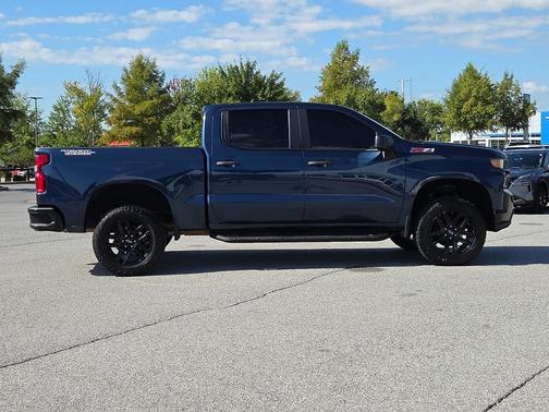 2021 Chevrolet Silverado 1500 Custom Trail Boss