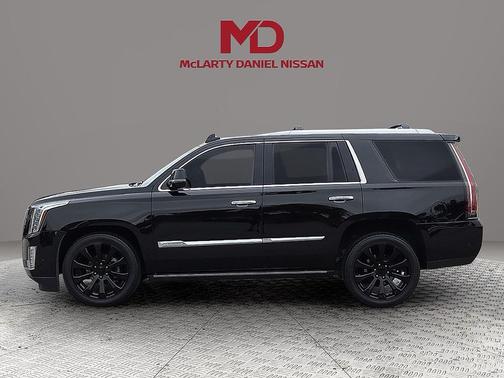 2017 Cadillac Escalade Platinum