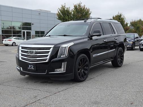 2017 Cadillac Escalade Platinum