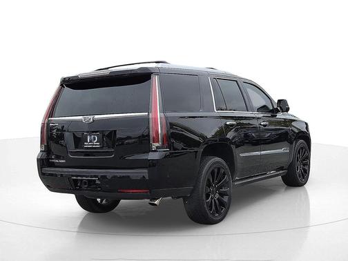 2017 Cadillac Escalade Platinum
