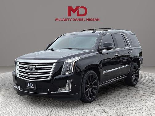 2017 Cadillac Escalade Platinum