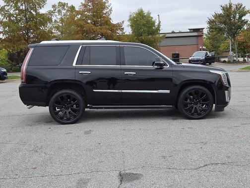 2017 Cadillac Escalade Platinum