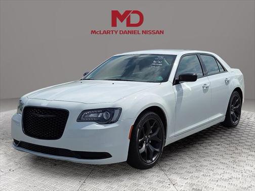 2021 Chrysler 300 Touring