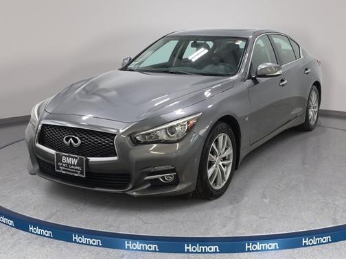 2015 INFINITI Q50 Base