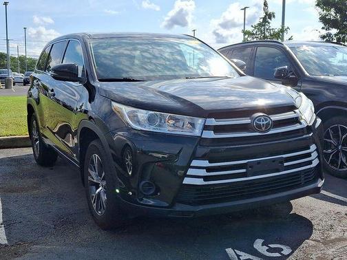 2018 Toyota Highlander LE