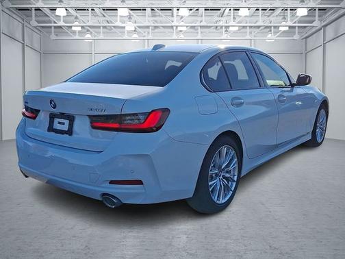 2023 BMW 330 330i xDrive