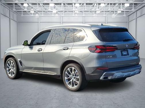 2025 BMW X5 xDrive40i