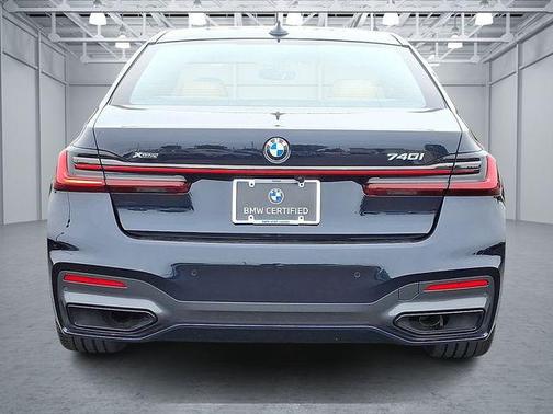 2022 BMW 740 740i xDrive