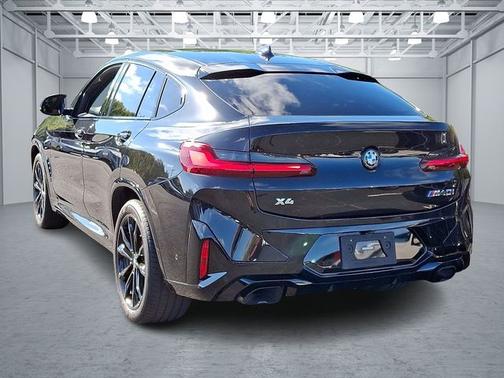 2023 BMW X4 M40i