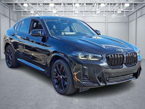 2023 BMW X4 M40i