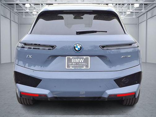 2025 BMW iX xDrive50