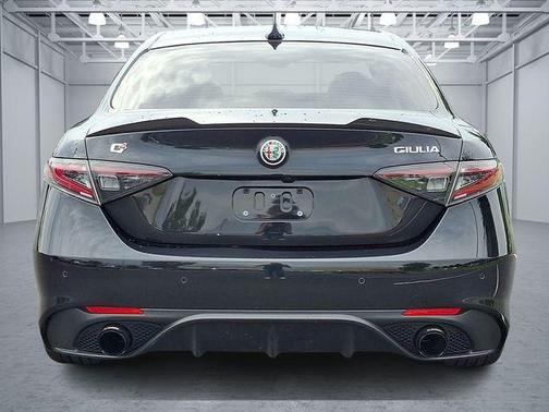 2024 Alfa Romeo Giulia Veloce