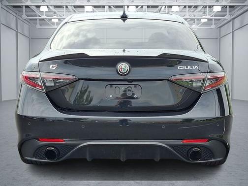 2024 Alfa Romeo Giulia Veloce
